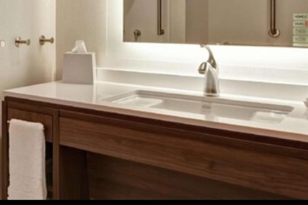 Home2 Suites By Hilton Bettendorf Quad Cities Εξωτερικό φωτογραφία